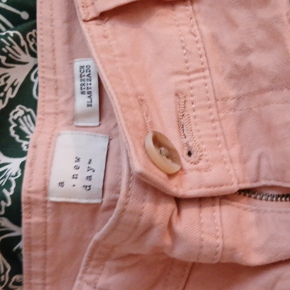 Pink Jean material but also great for work wear - Picture 4 of 5